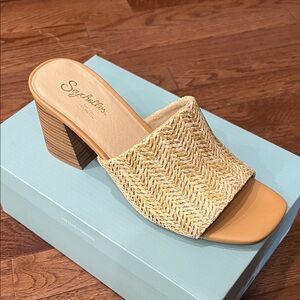 Seychelles Adapt Natural Raffia Mules